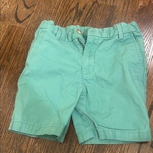 Boys Vineyard Vines Green Flat Front Shorts size 6